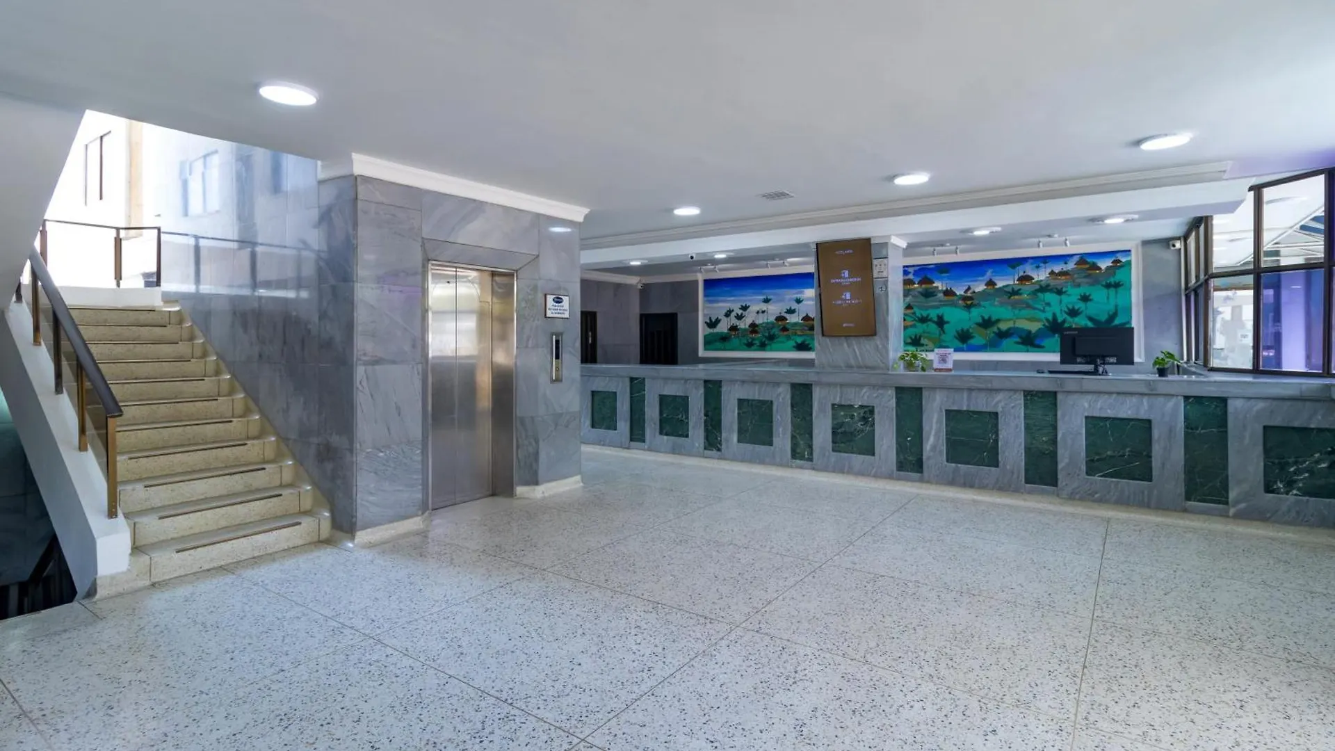 Hotel Axis Inn By Geh Suites Santa Marta  Santa Marta (Magdalena)