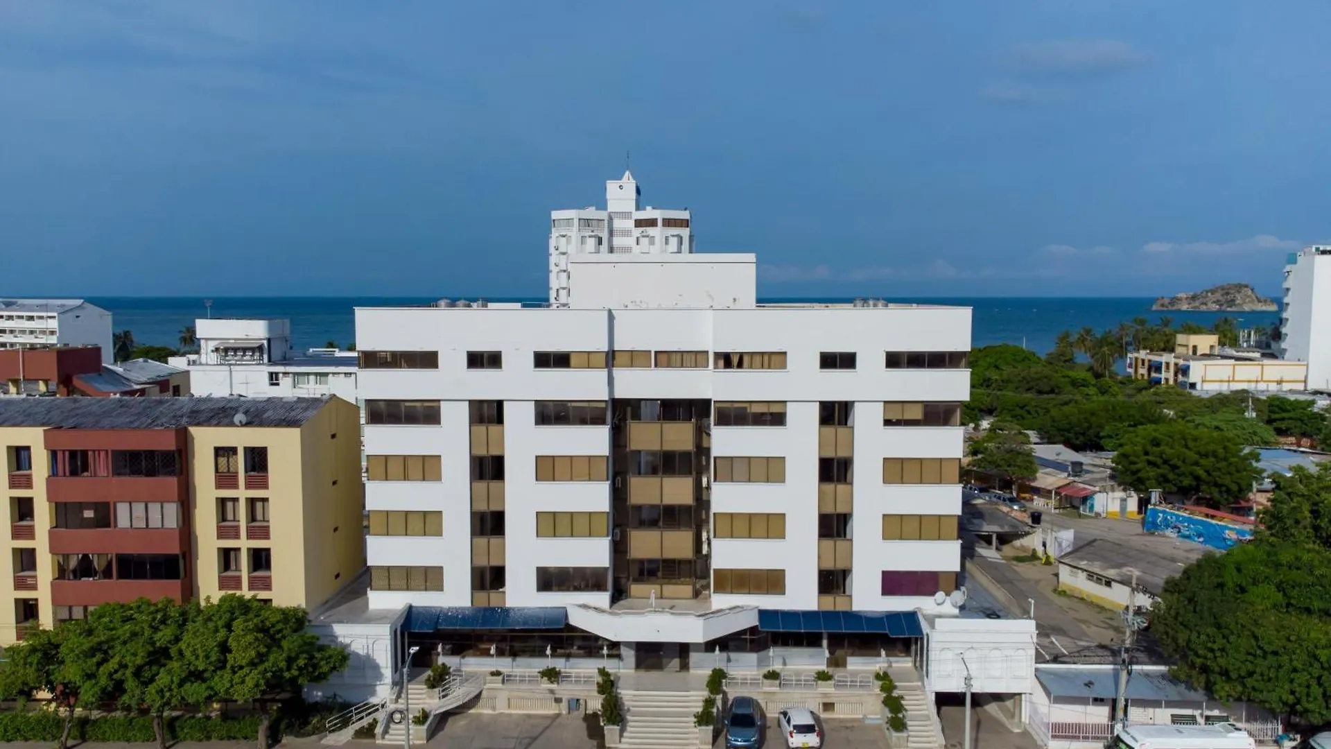 Hotel Axis Inn By Geh Suites Santa Marta  Colombia