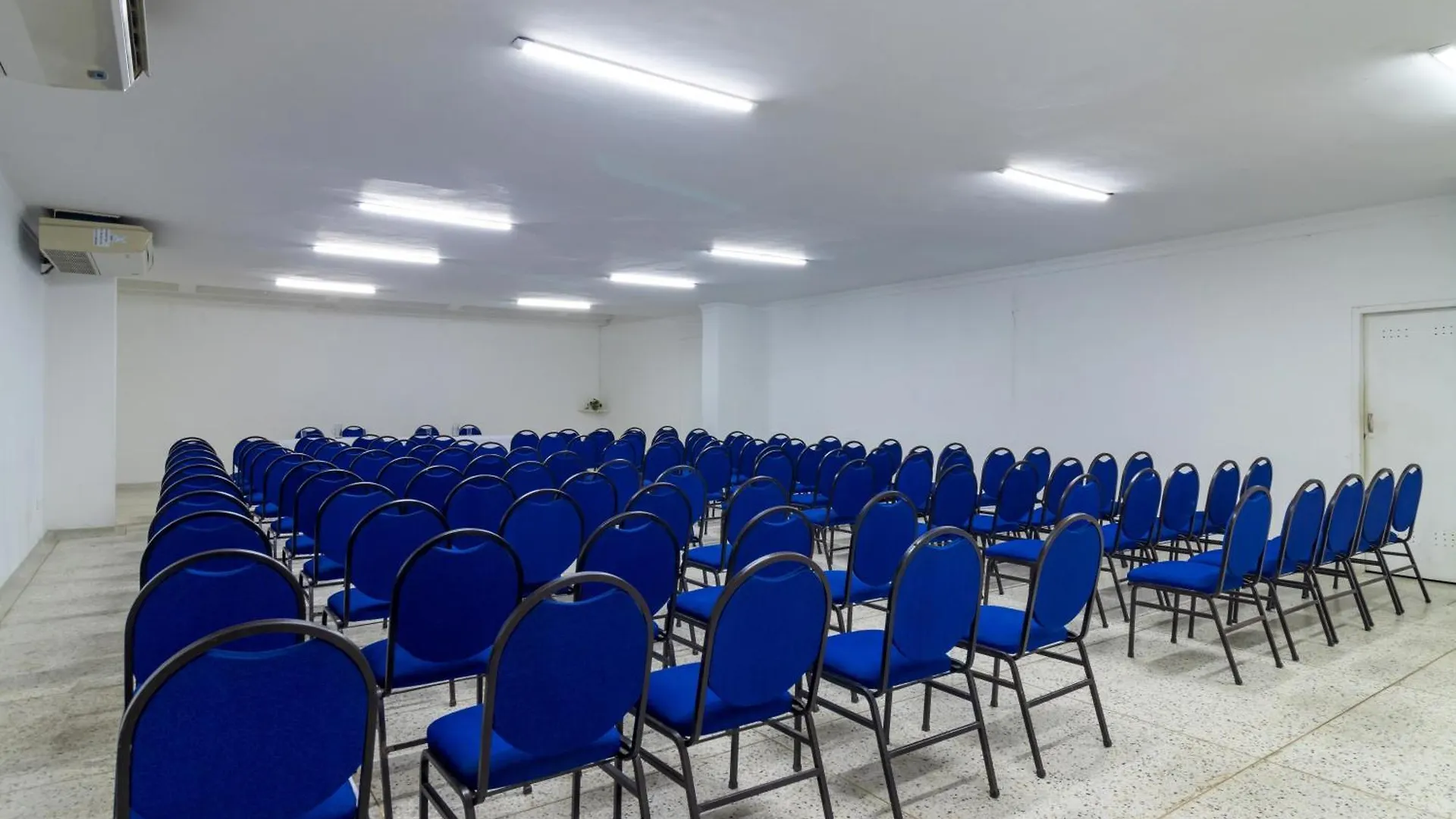 ***  Hotel Axis Inn By Geh Suites Santa Marta  Colômbia